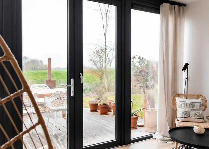 2 Bedroom In * Den Oever