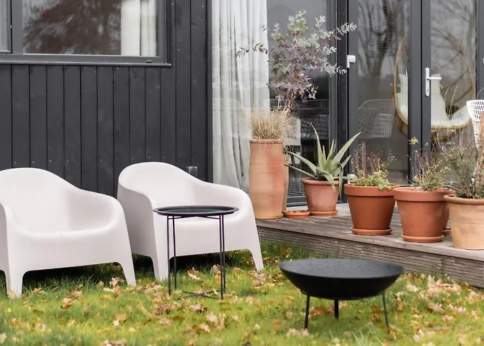 Dom wakacyjny 2 Bedroom In *